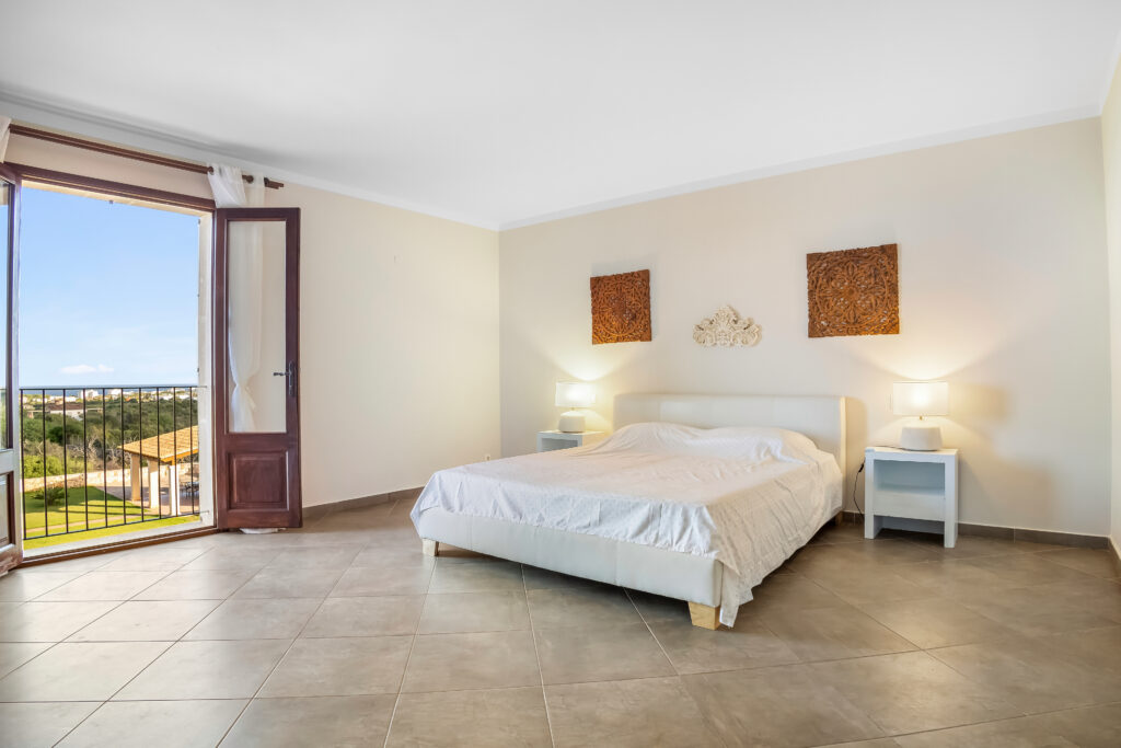 Content 12 bedroom in finca mallorca